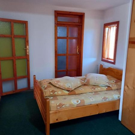 casa paltin cabane Poiana Stampei Extérieur photo