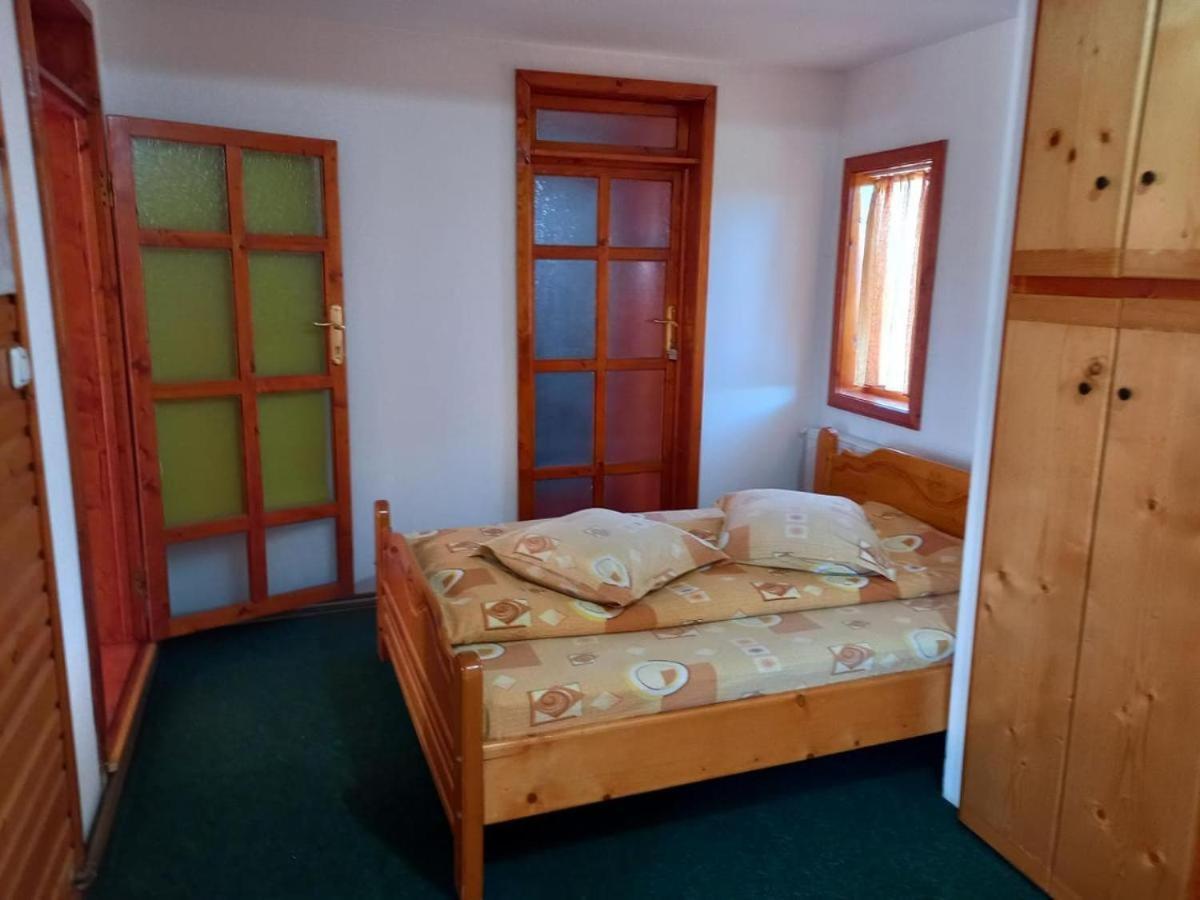 casa paltin cabane Poiana Stampei Extérieur photo