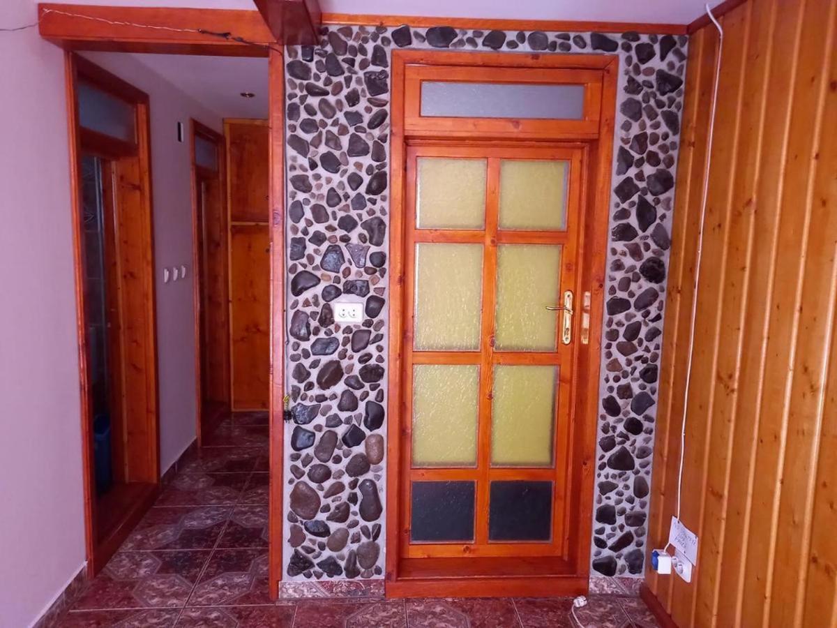 casa paltin cabane Poiana Stampei Extérieur photo